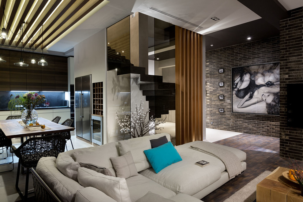 CODE of HAPINESS. Penthhouse 23/77