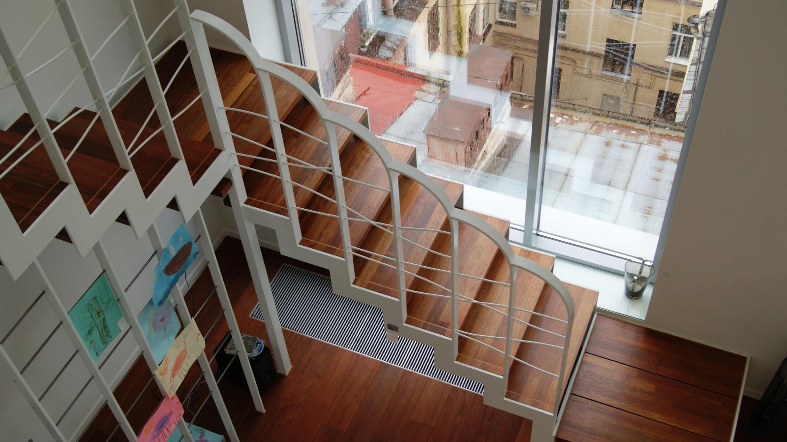 Сталь, эмаль, дерево