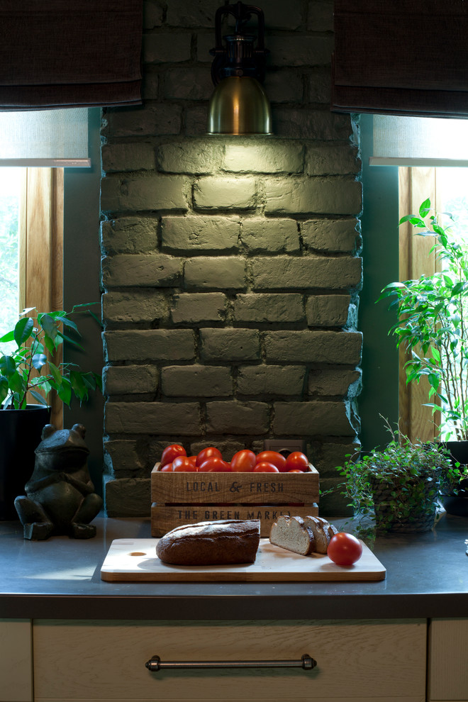 Houzz тур: Тёмный-тёмный интерьер на Таганке