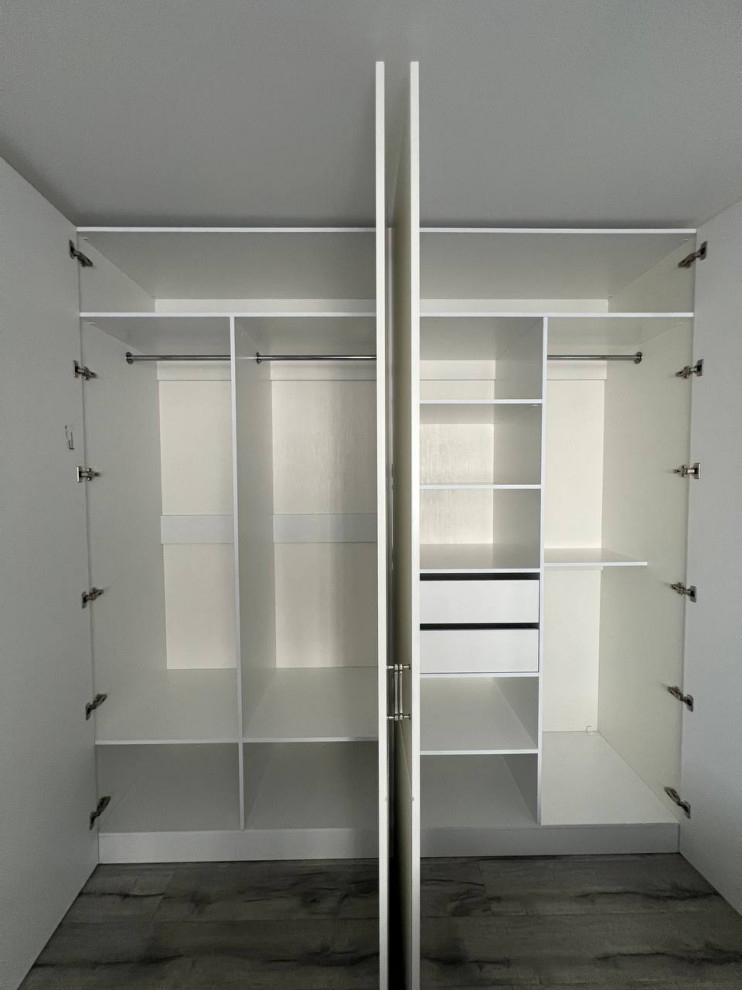 Стильный шкаф (сборка в деталях)