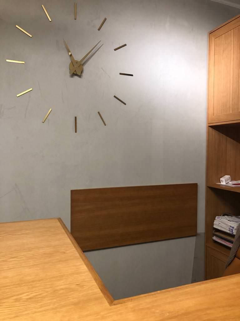 Бетон из декоративной штукатурки в интерьере
