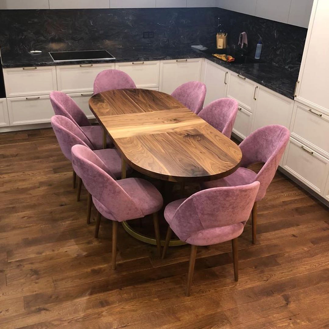 Пуфы и кресла