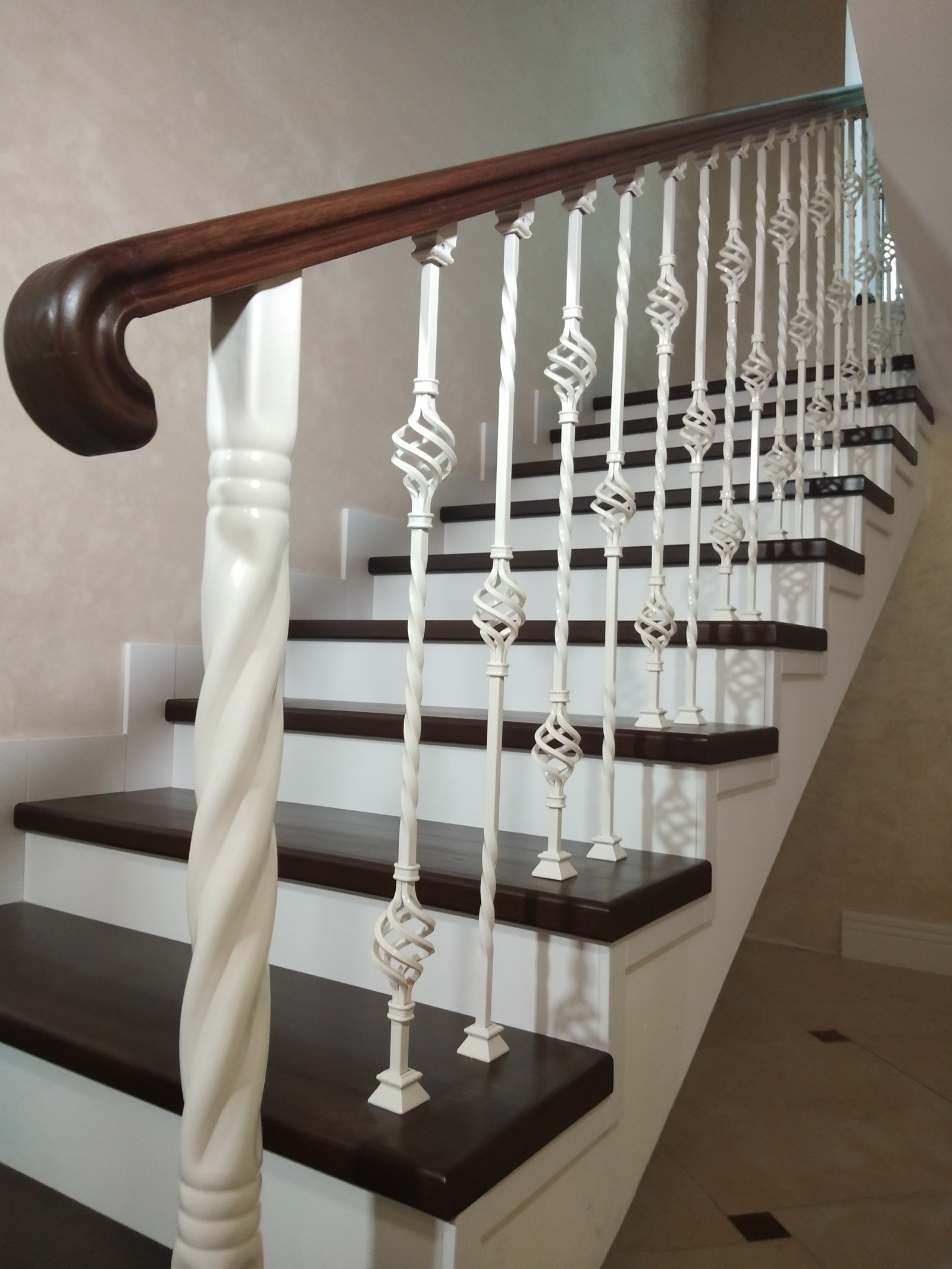 Лестница из лиственницы