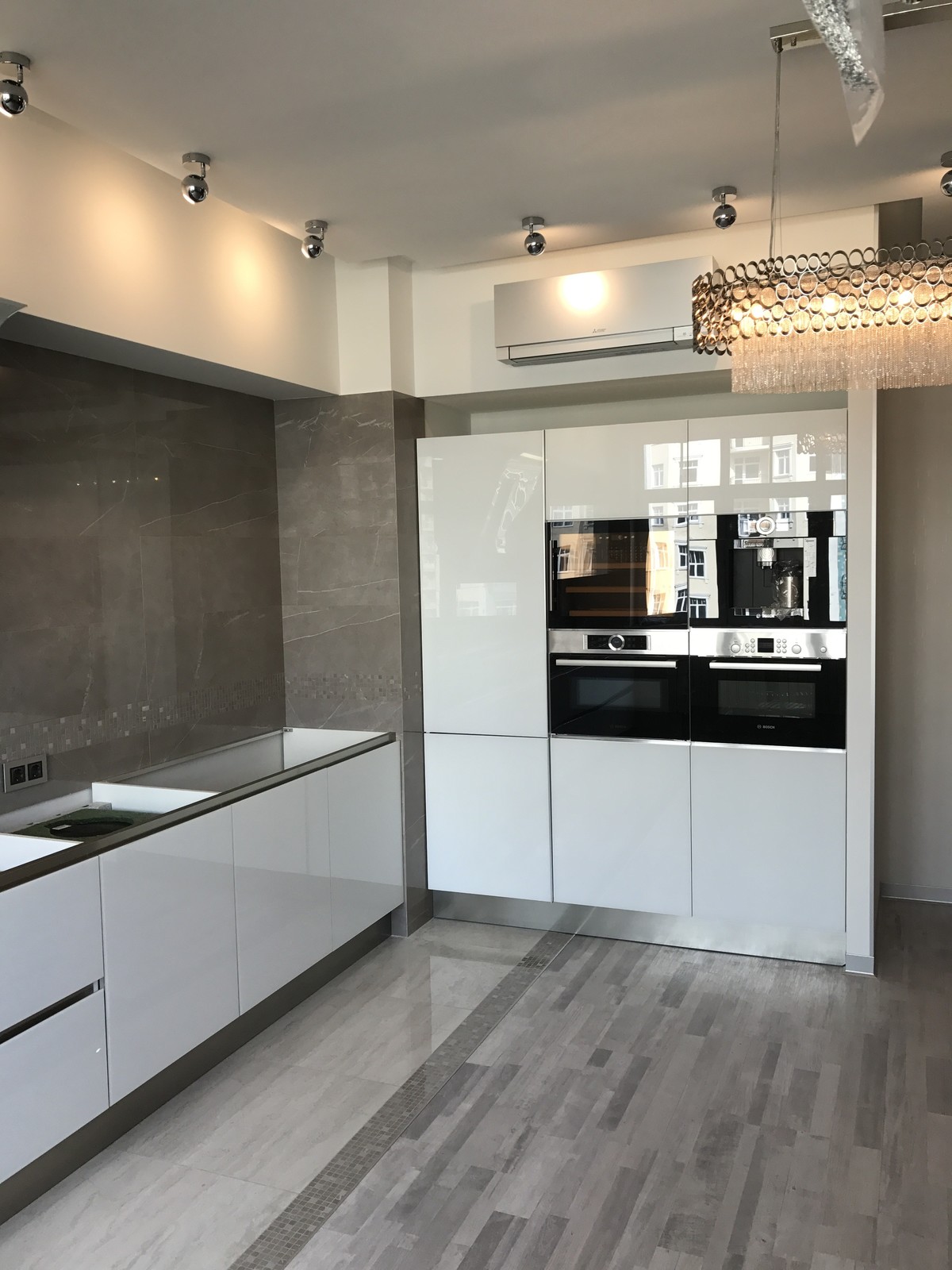 Мирослава   "Надёжные кухни"