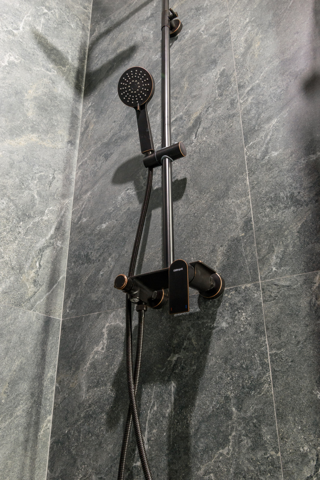 Студия в современном, минималистичном стиле