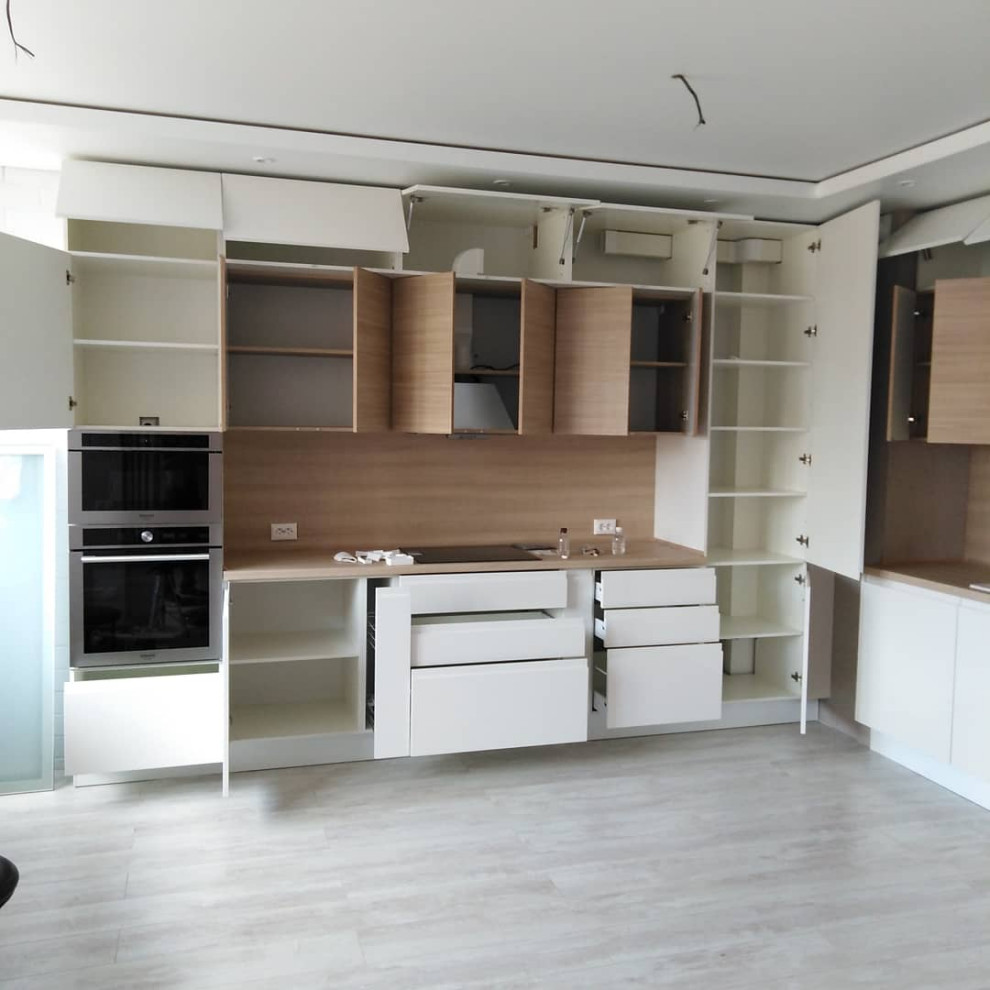 Обложка проекта: Кухня по проекту дизайн студии 4people