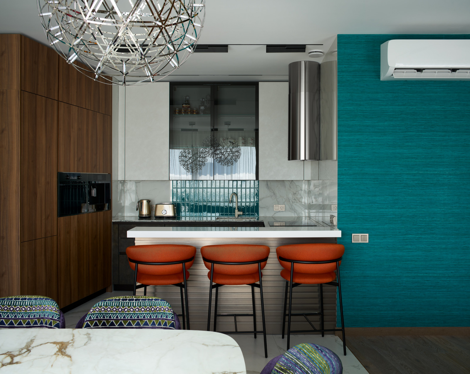 ЯРКАЯ КВАРТИРА