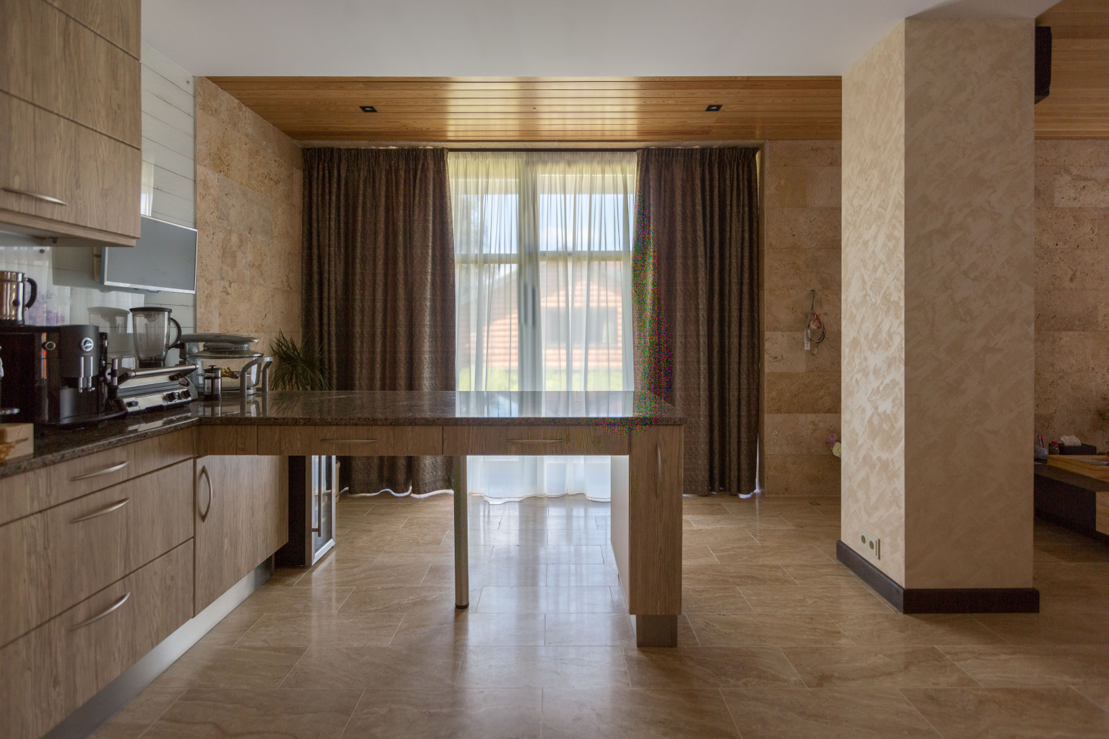 Дом в коттеджном поселке Вешки