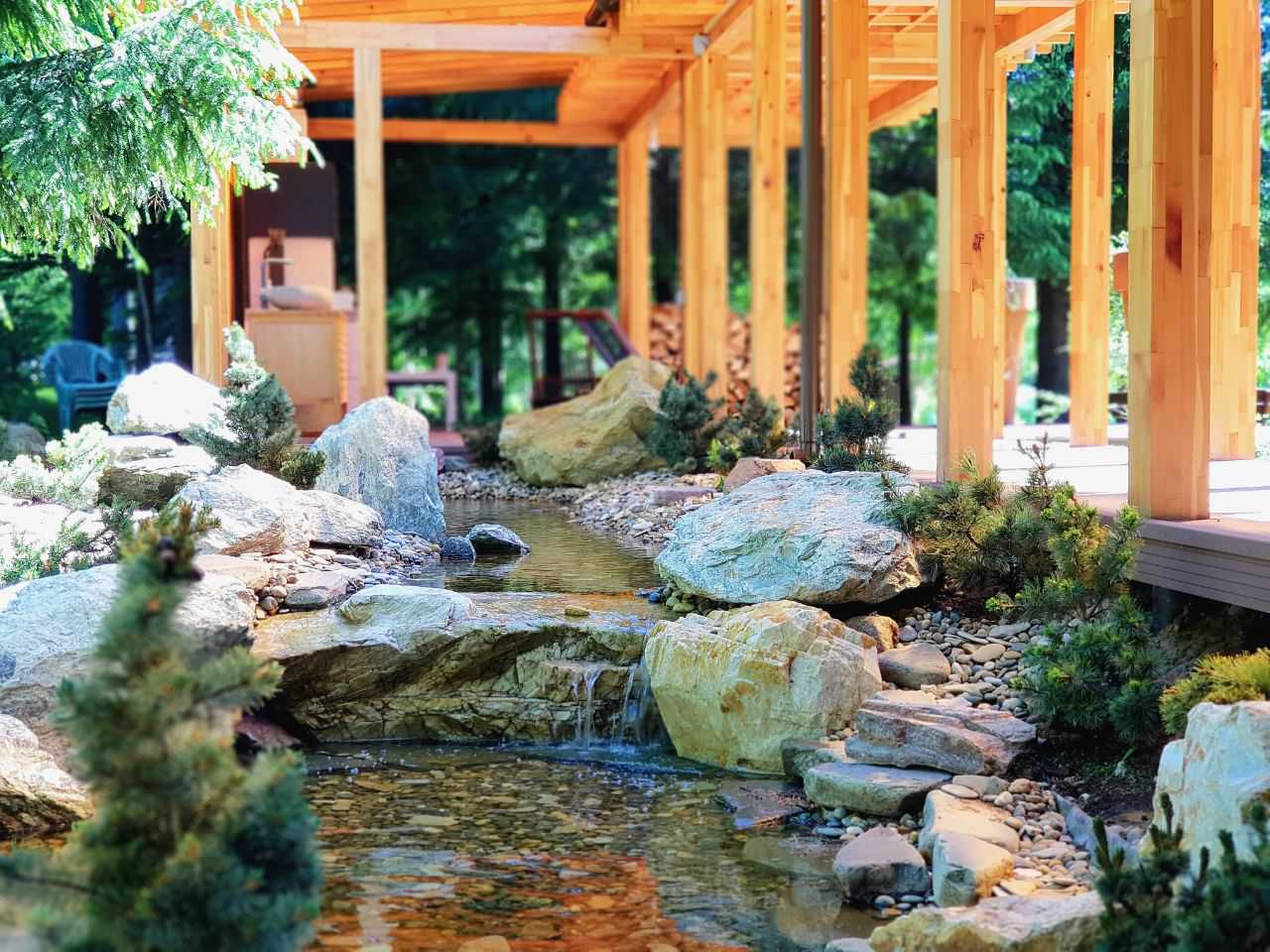 Декоративный ручей в п. Агалатово