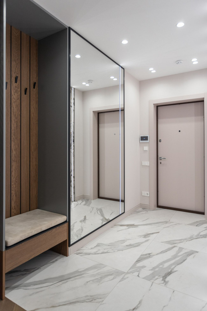 Практичная прихожая