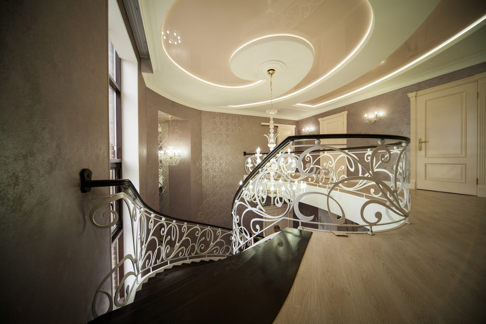 Лестница класса Люкс