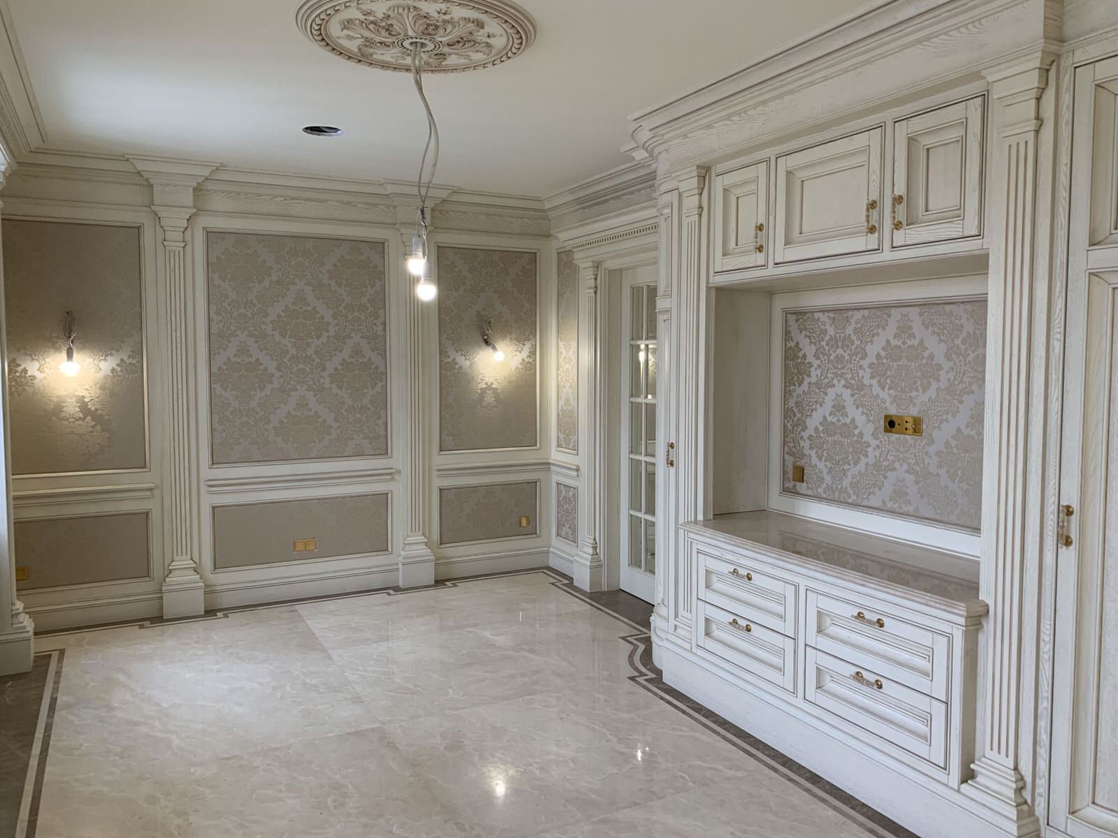 Деревянный интерьер квартиры