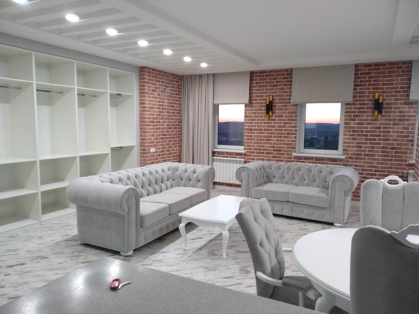 Текстильное оформление 3-х  квартиры