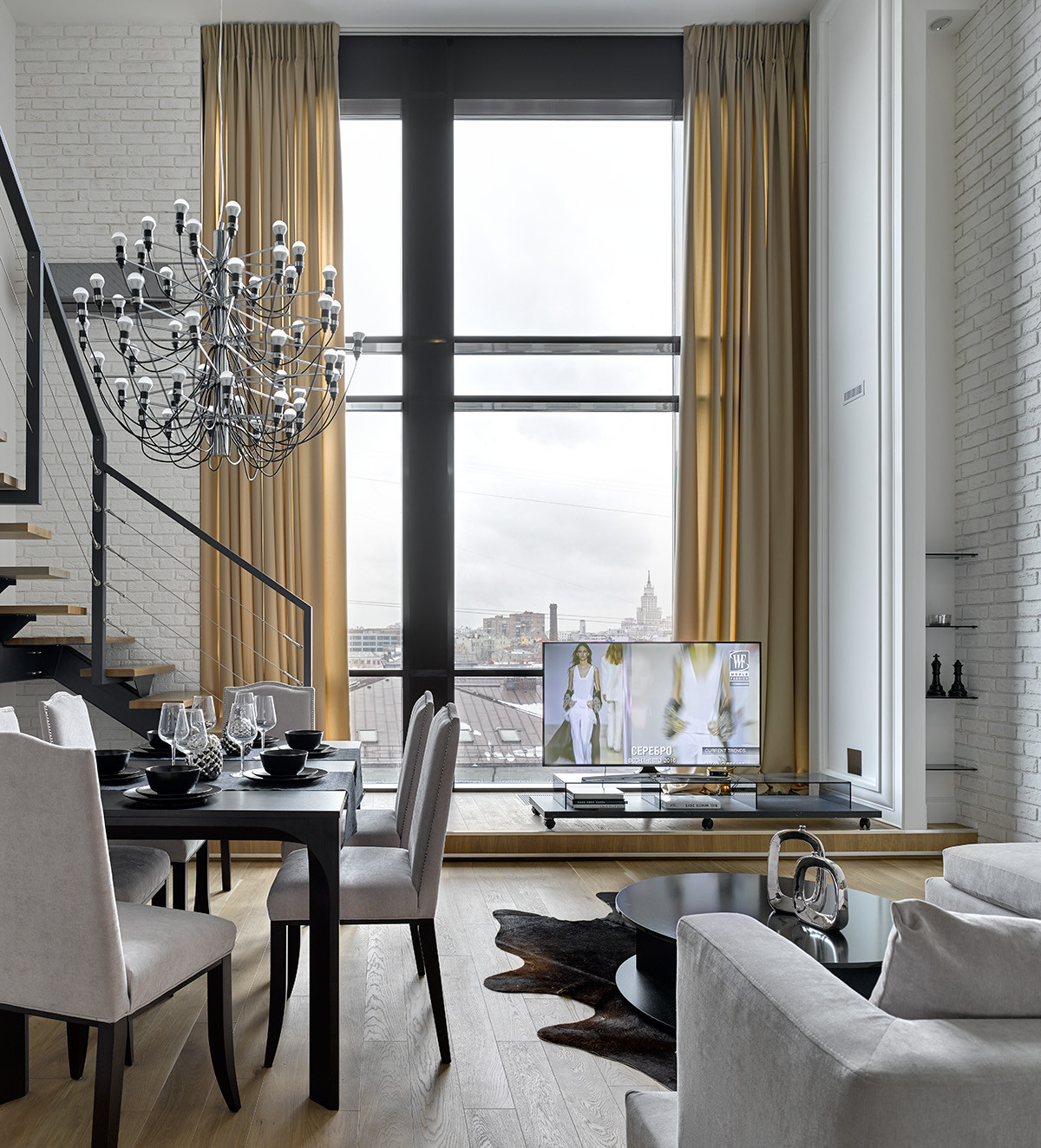 Обложка проекта: Двухуровневая квартира в Москве