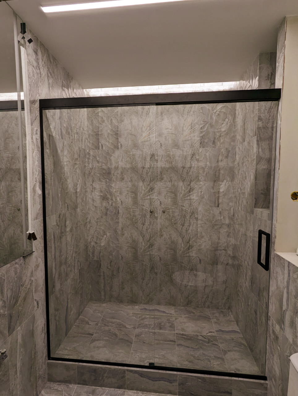 Душевые перегородки