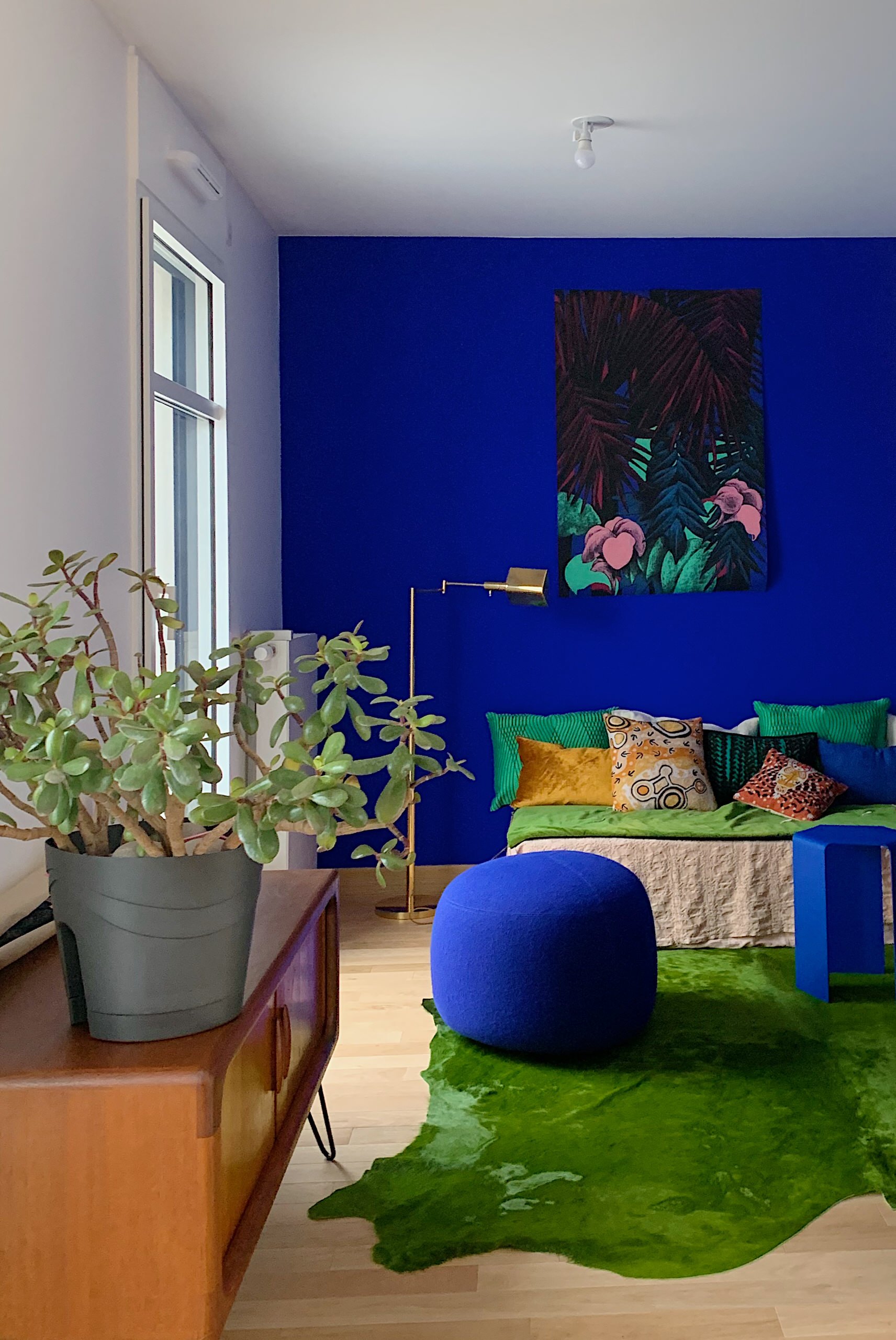 Фотоохота: 27 примеров color-blocking в интерьерах