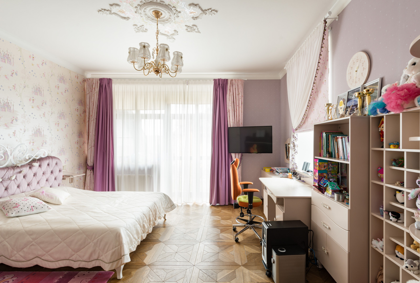 ДОМ с секретом