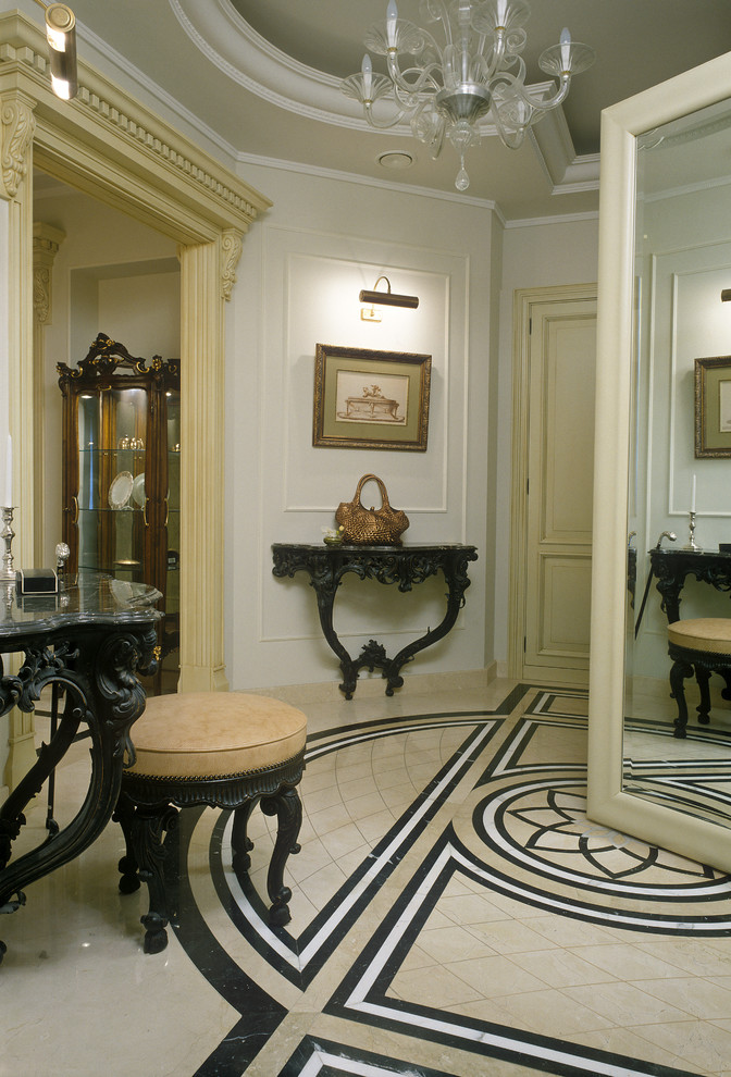 Квартира на ул.Капранова 200 м.кв.