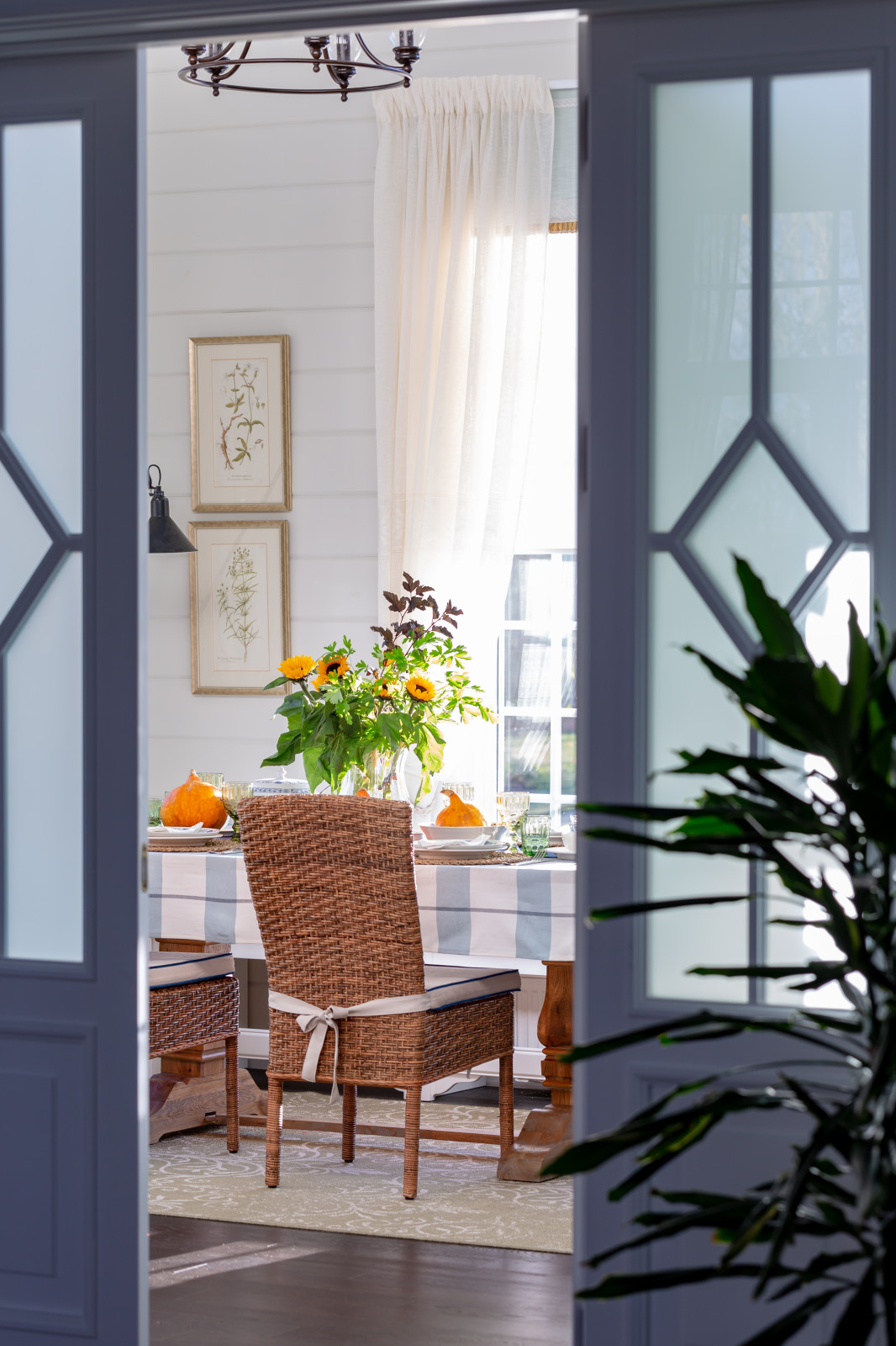 Обложка проекта: Загородный дом на озере. 280 кв.м.