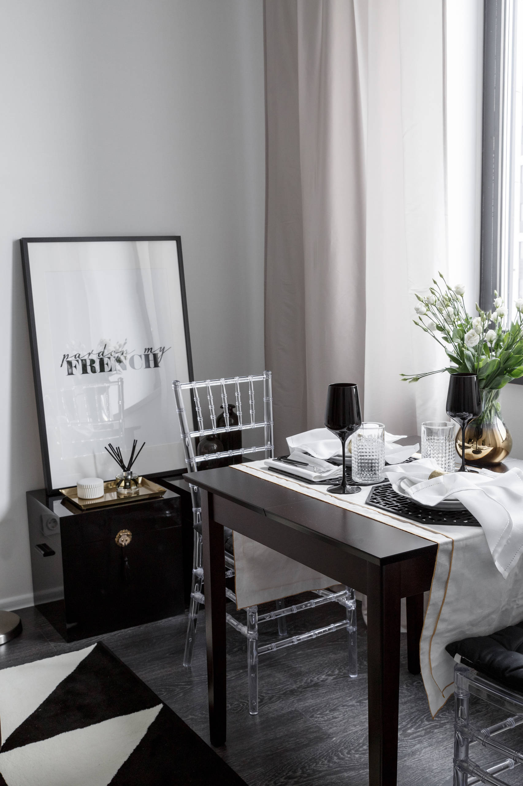 Houzz тур: 43 метра черно-белого ар деко