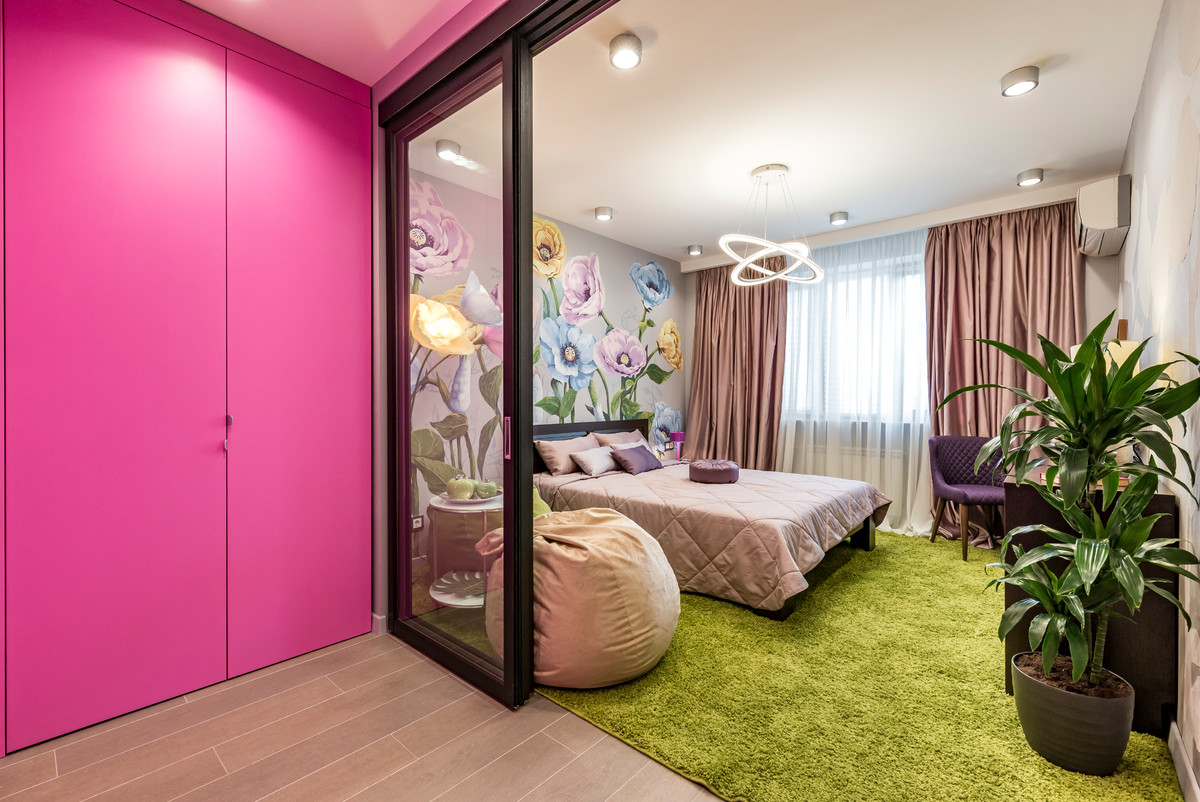 Школа ремонта на ТНТ" Цветы для кадетки"