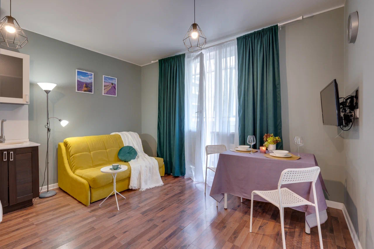 Хоумстейджинг квартиры для посуточной аренды в ЖК "Город"