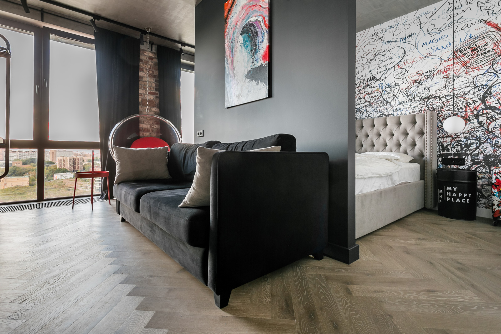 Houzz тур: Квартира, где светильники... греют ужин