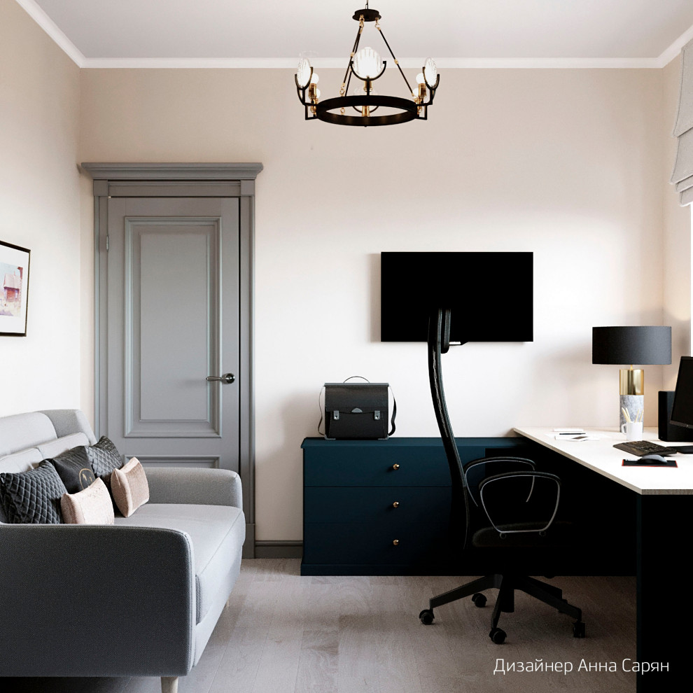 Кабинет в загородном доме в стиле неоклассика