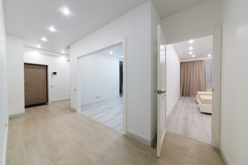 Трёхкомнатная квартира в светлых тонах!