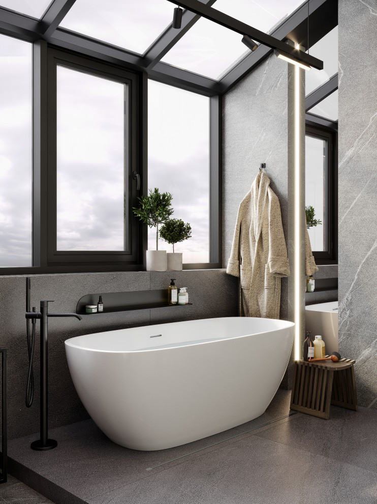 Воскресенская набережная