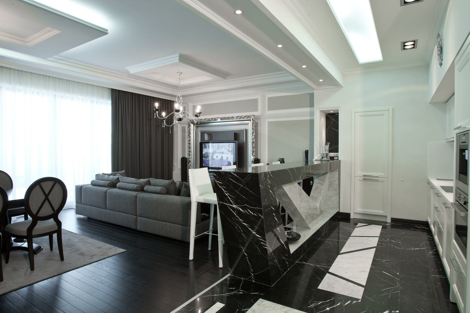 Обложка проекта: Современная классика в ЖК "Королевский парк"