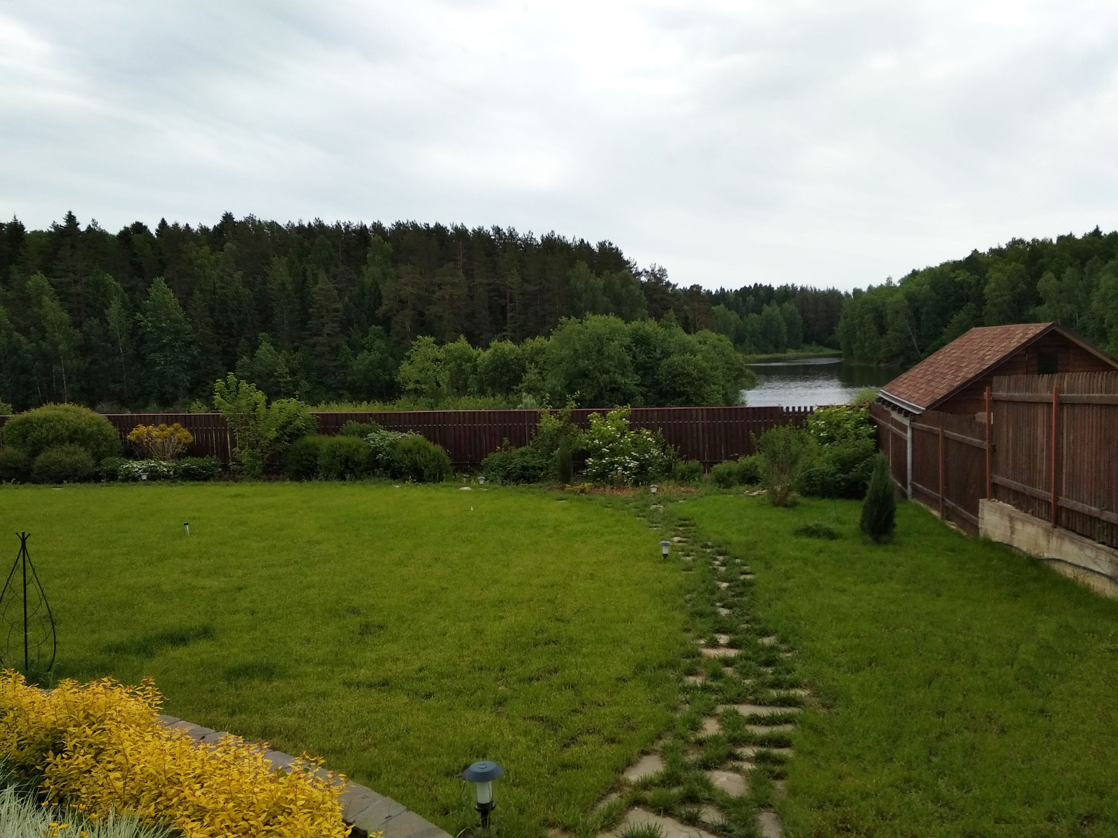 Обложка проекта: Коттеджный поселок «Солнечный берег»