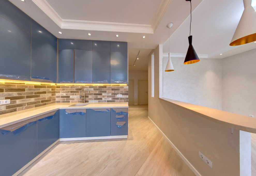 Угловая кухня