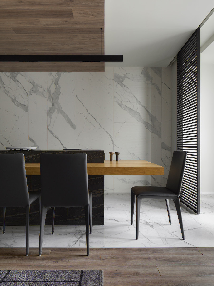 Houzz тур: Квартира в Саратове с ванной в стеклянном кубе