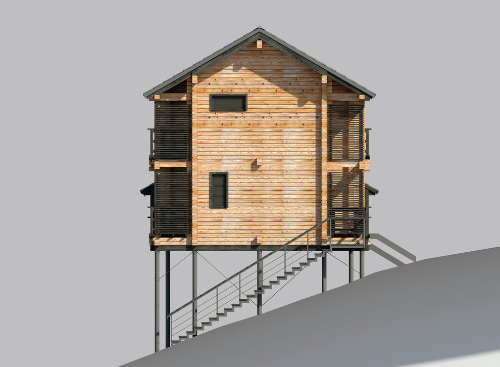 Дом на склоне