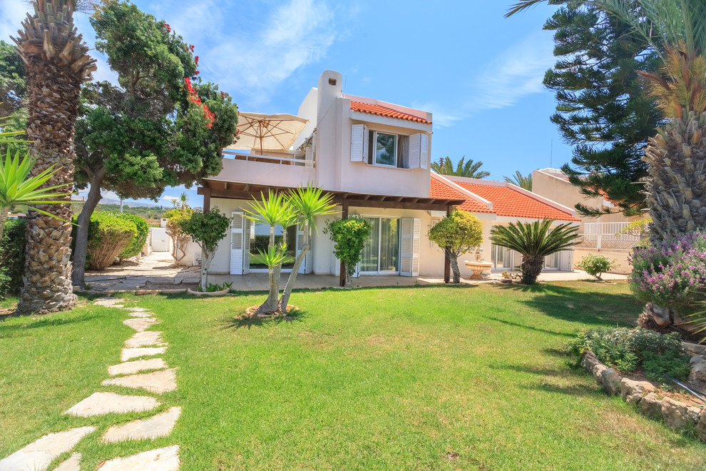 Вилла на берегу моря Кипр, Пафос