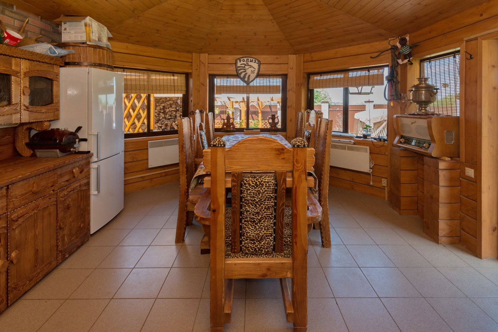 Беседка из клееного бруса по индивидуальному проекту