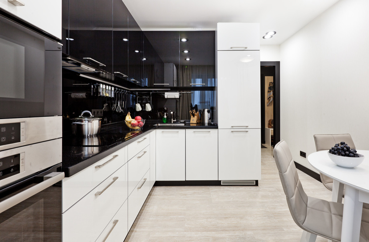 Супрематизм в пломбирных оттенках