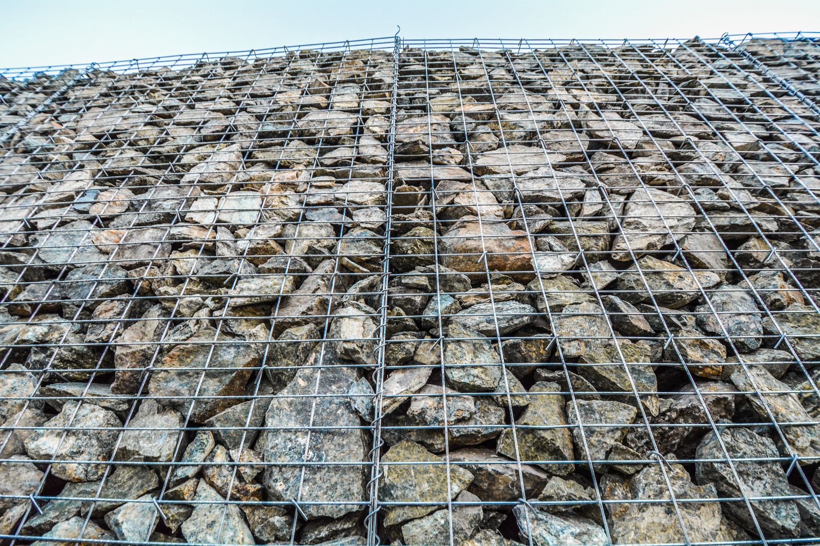 Забор из габиона