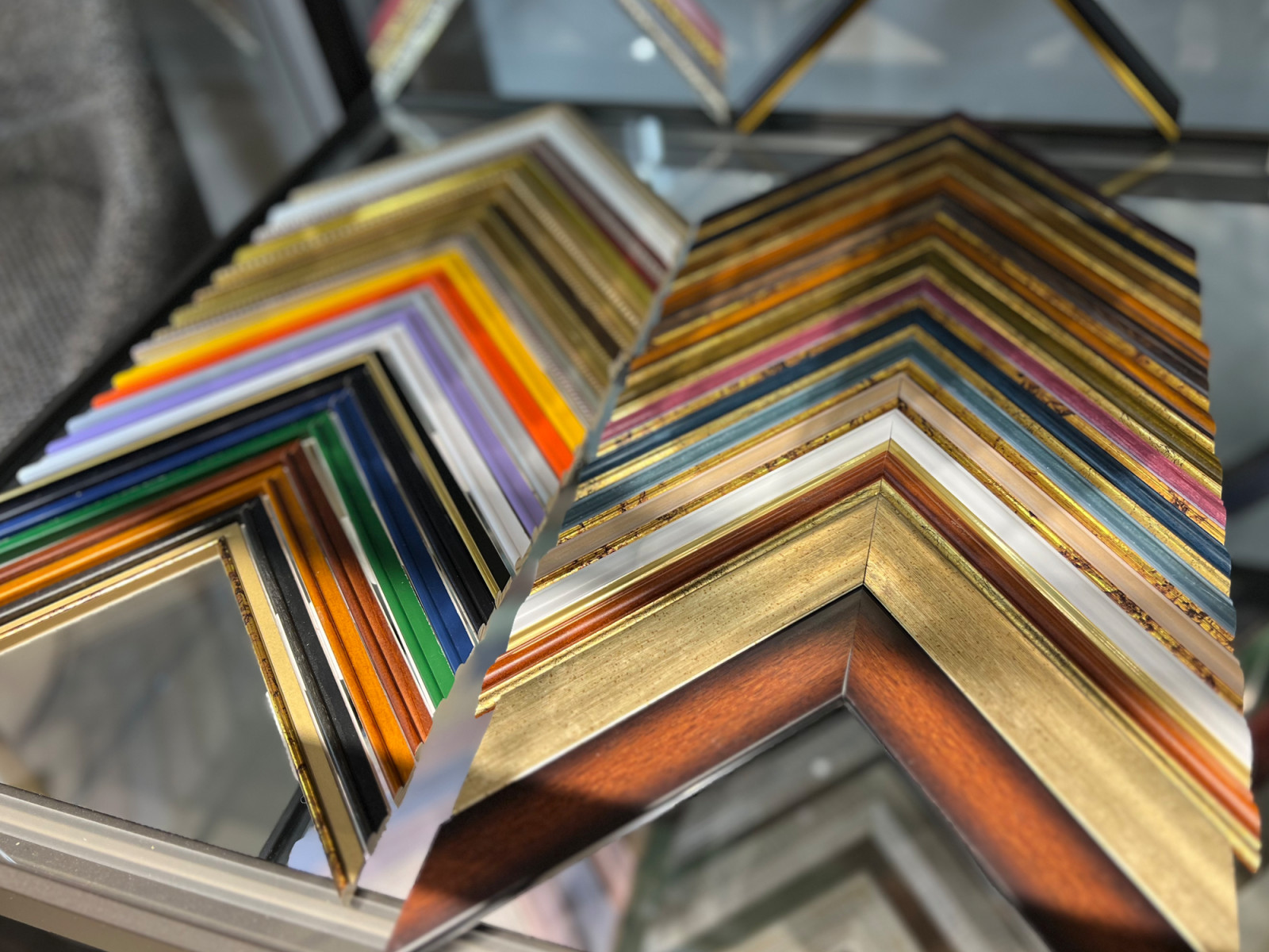 Арт-пространство R2 БАГЕТ ВИНТАЖ в Casa Ricca EXPO