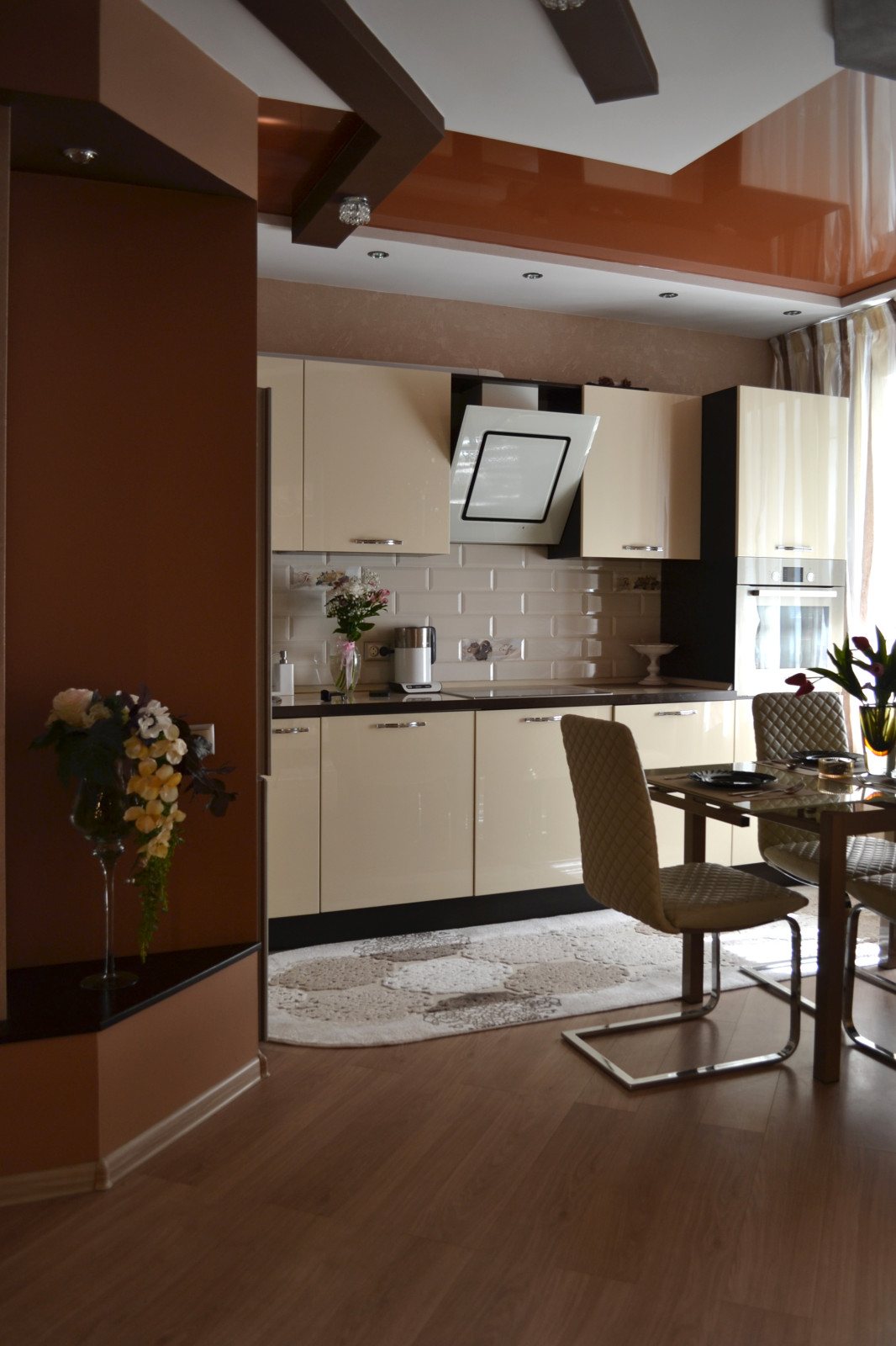 Теплые оттенки - гостиная