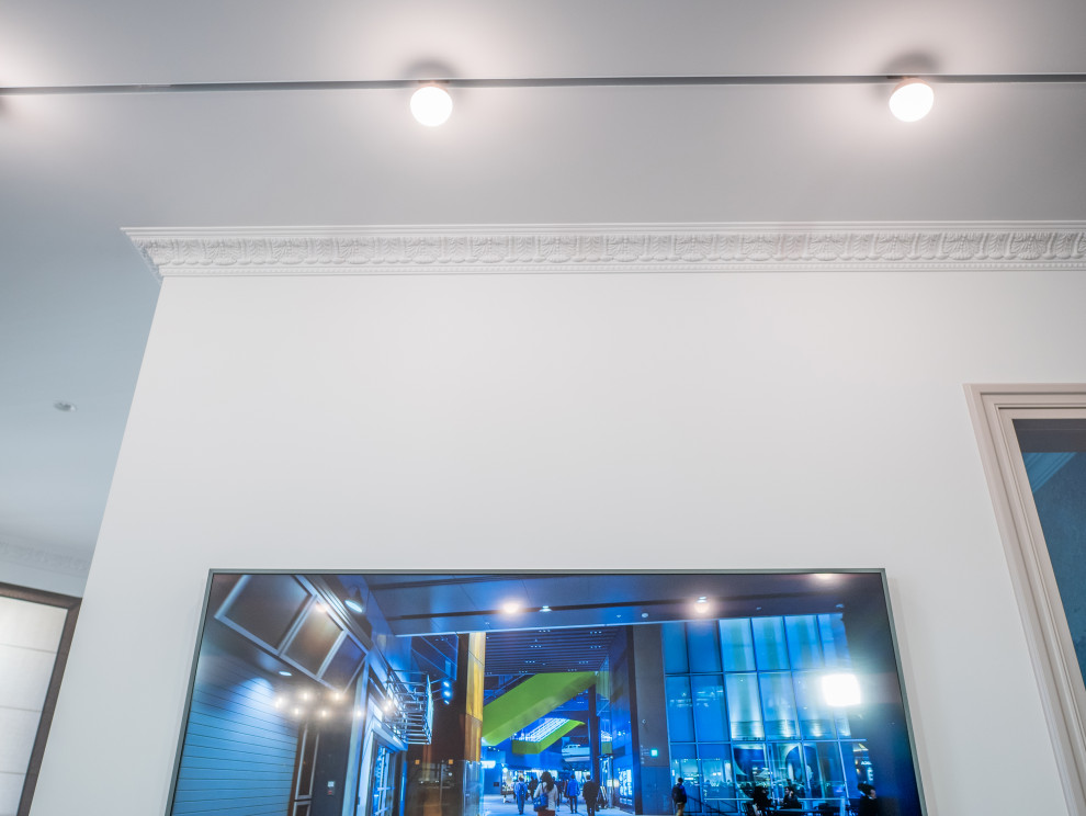 Инсталляция с невидимой акустикой в "Алых парусах"