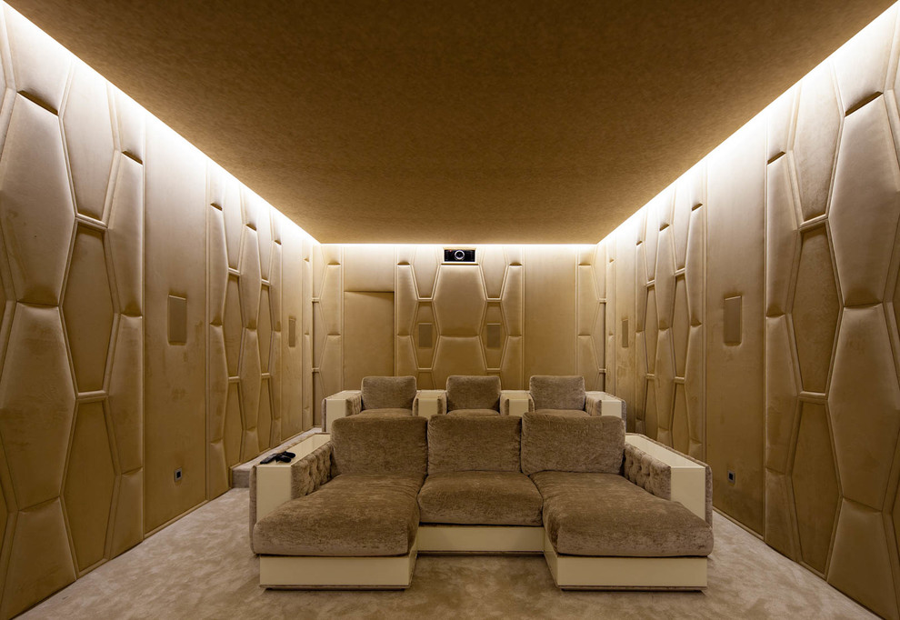 Дом с видом на Гибралтар