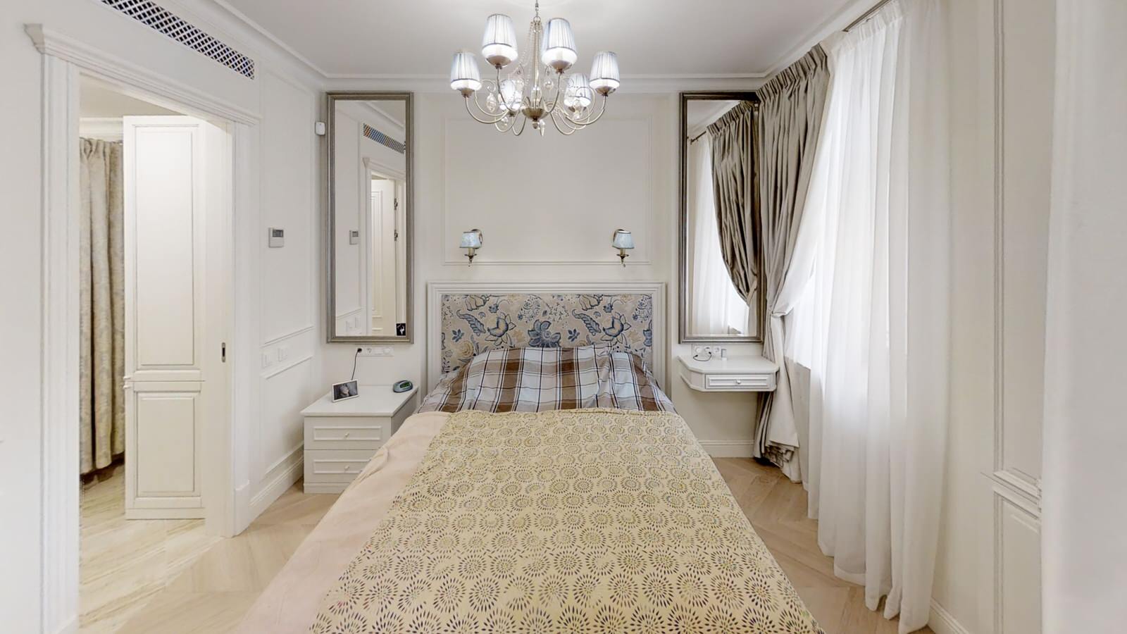 Спальня с кабинетом.