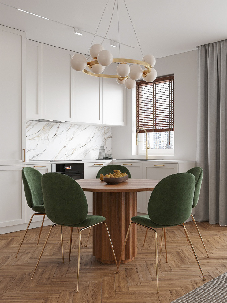 Неоклассический интерьер прихожей и кухни-гостиной