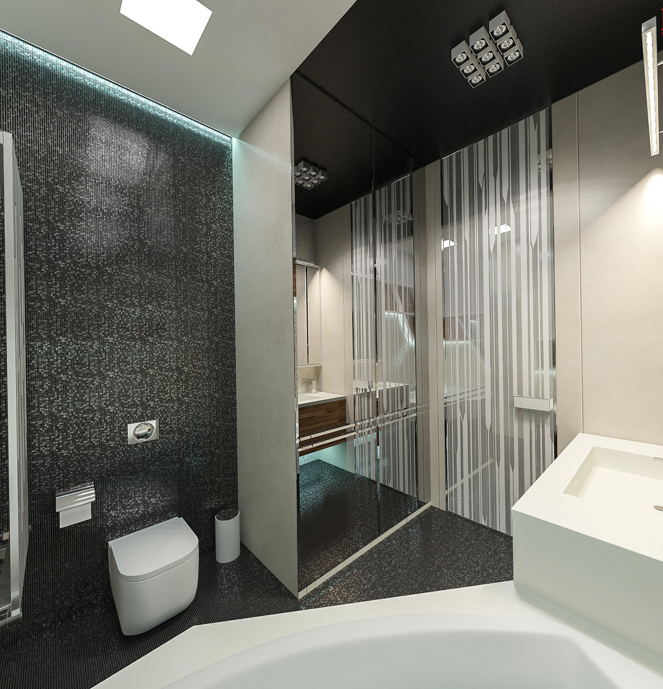 Трехкомнатная квартира в Космосе