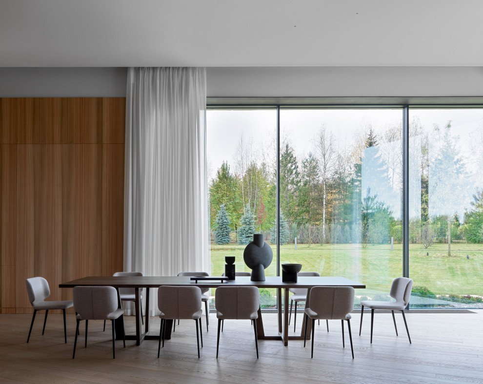 Дом из архитектурного бетона в поселке “Миллениум Парк”