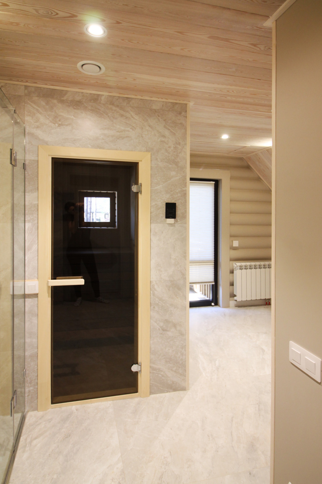 Срубовой коттедж в Рощино