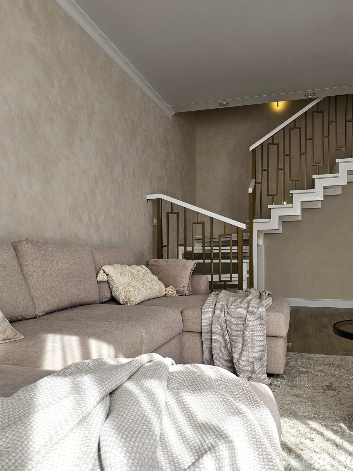 Частный дом 140 кв.м в светлых тонах