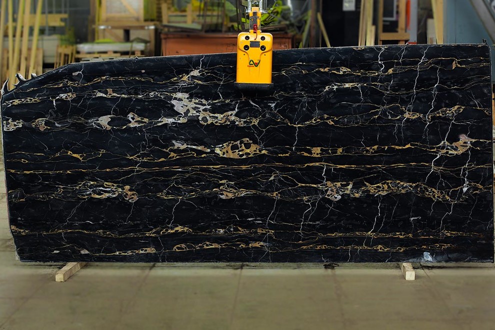 Классы и категории мрамора: Как они «диктуют» цену камня